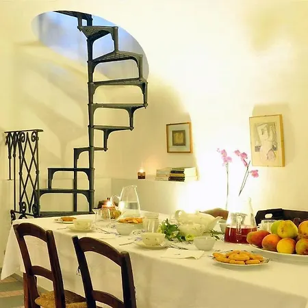 Della Contessa Cangini Di Volterra Con Piscina E Parco Privato *