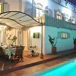 Della Contessa Cangini Di Volterra Con Piscina E Parco Privato *