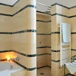 ヴィラ Della Contessa Cangini Di Volterra Con Piscina E Parco Privato カスティリョンチェッロ